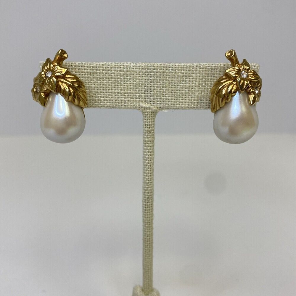 Avon Pear Shaped Faux Pearl Gold Tone Rhinestone Pierced Earrings